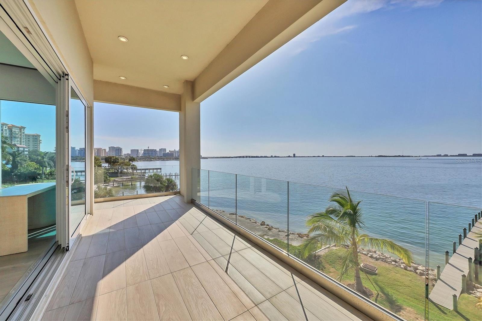 1000 TOCOBAGA Ln SARASOTA, FL 34236