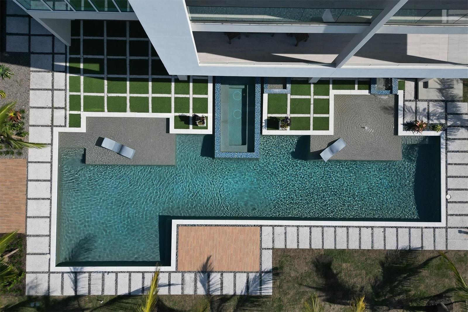 1000 TOCOBAGA Ln SARASOTA, FL 34236