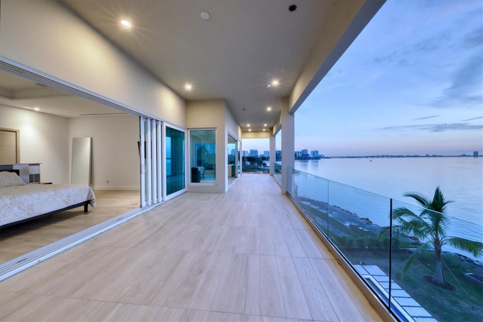 1000 TOCOBAGA Ln SARASOTA, FL 34236