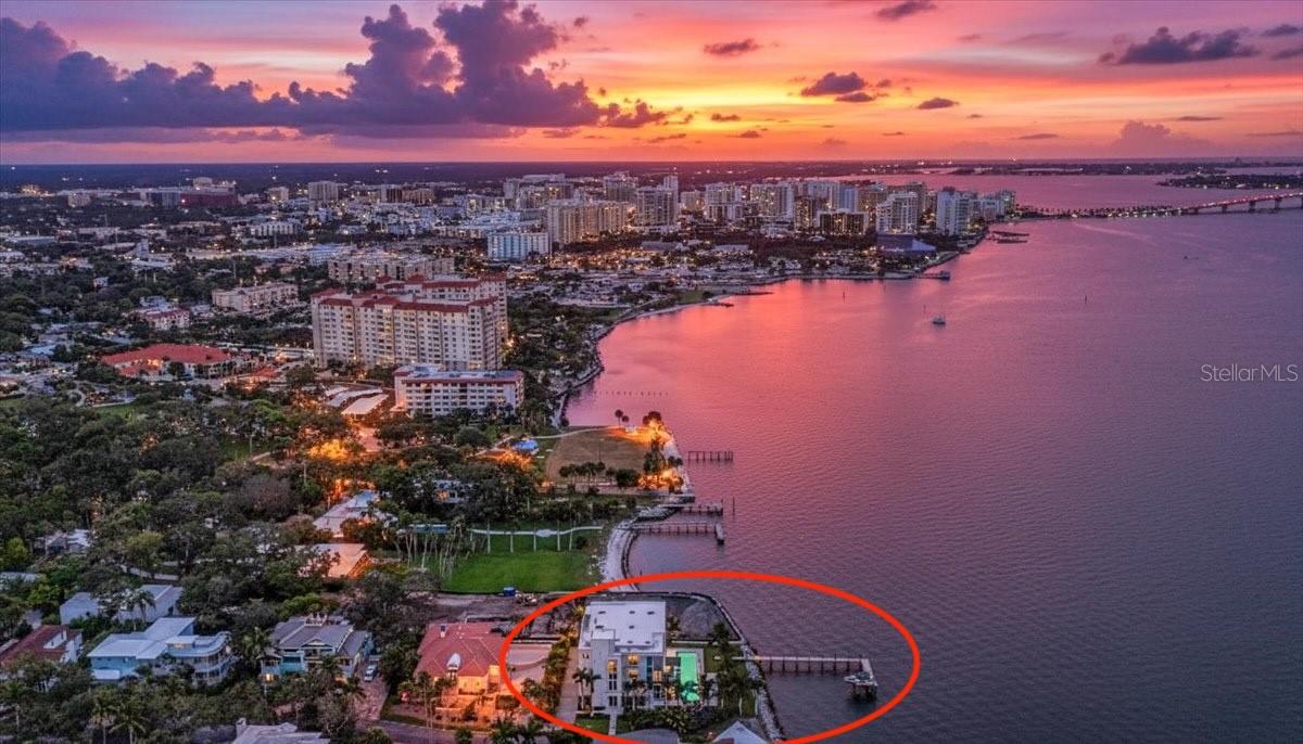 1000 TOCOBAGA Ln SARASOTA, FL 34236