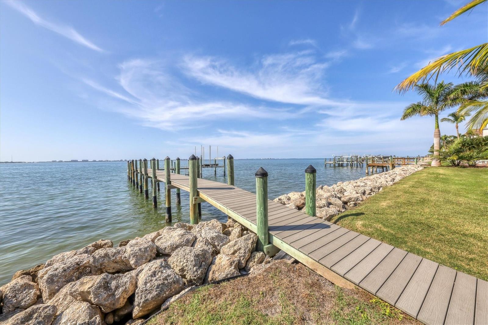 1000 TOCOBAGA Ln SARASOTA, FL 34236