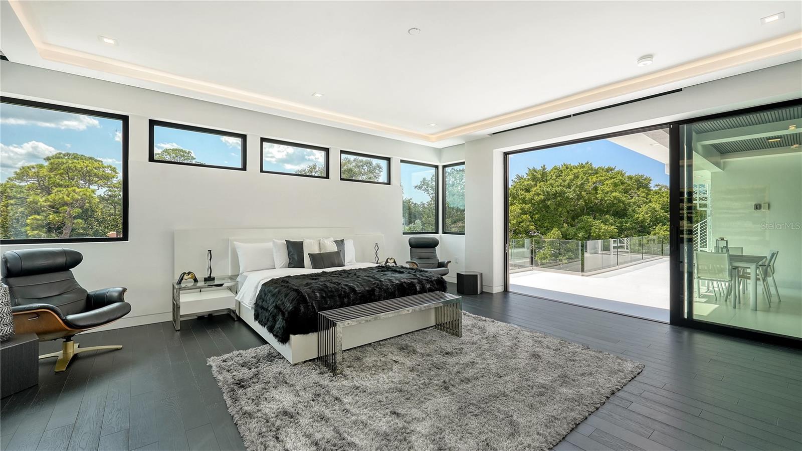 1610 N LODGE Dr SARASOTA, FL 34239