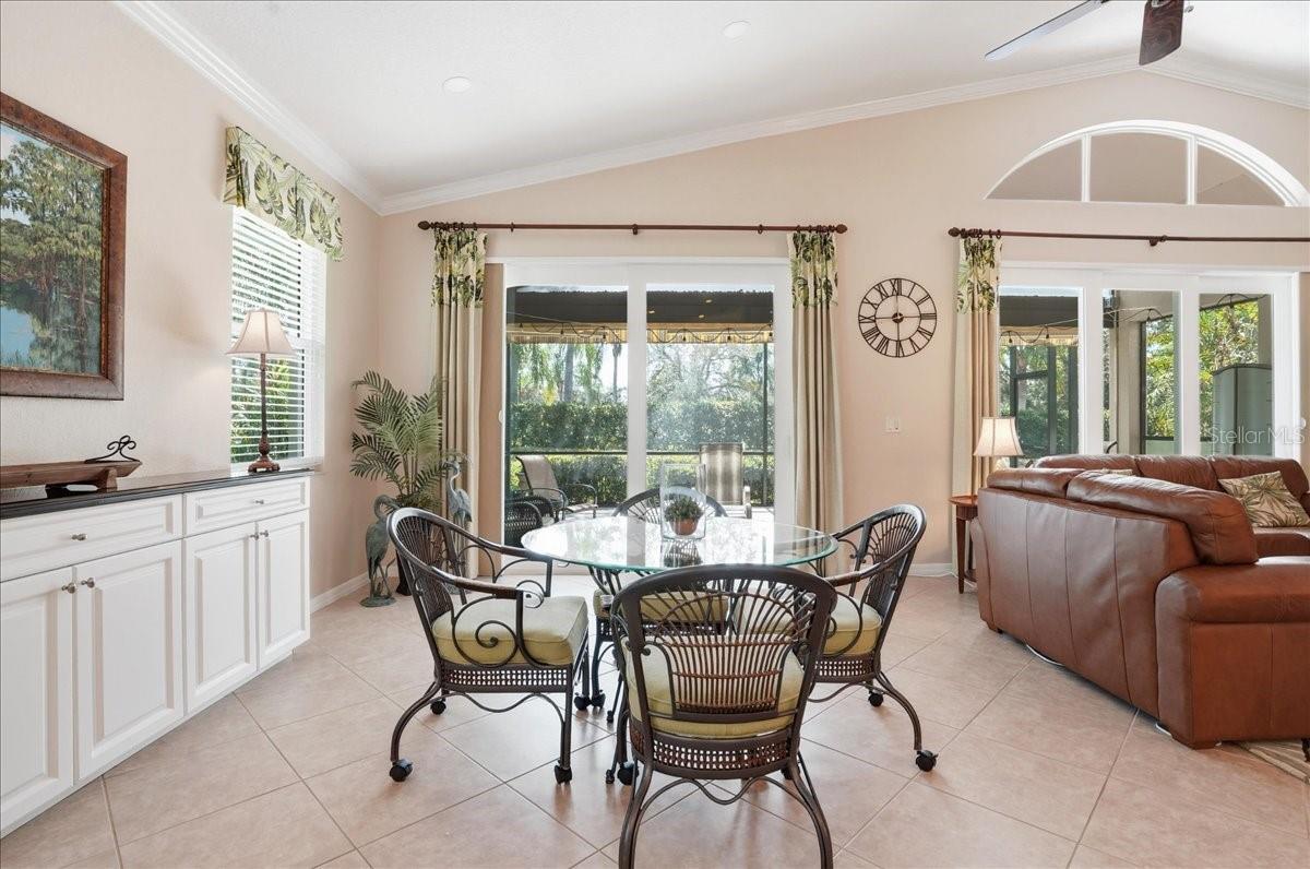 4246 65TH Pl SARASOTA, FL 34243