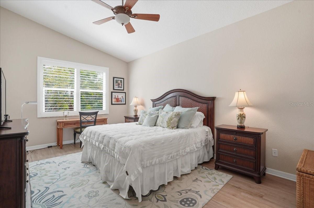 4246 65TH Pl SARASOTA, FL 34243