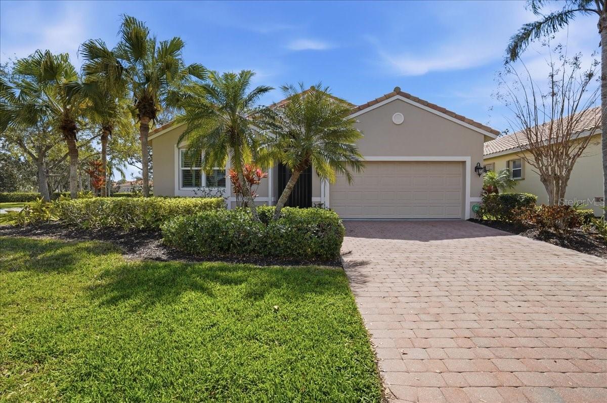 4246 65TH Pl SARASOTA, FL 34243