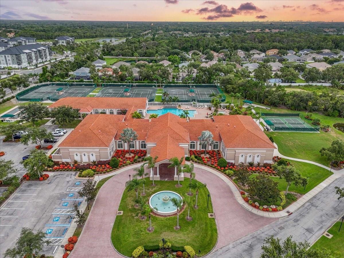 4246 65TH Pl SARASOTA, FL 34243