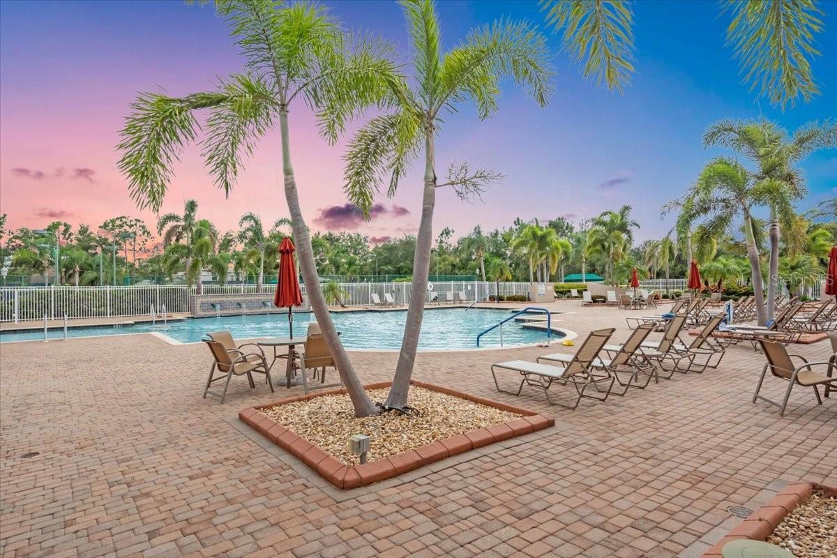 4246 65TH Pl SARASOTA, FL 34243