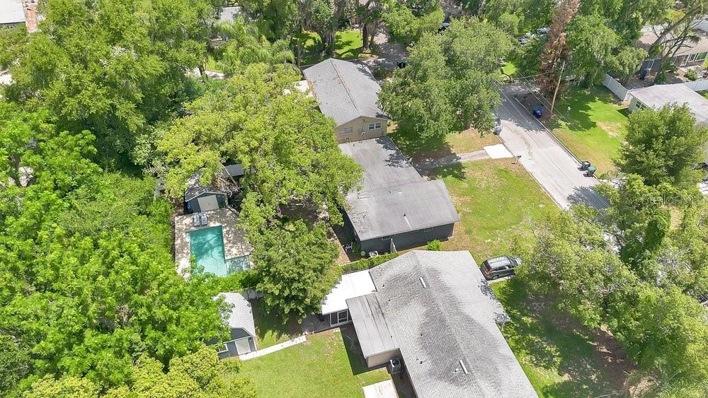 2512 Lk WADE Ct ORLANDO, FL 32806