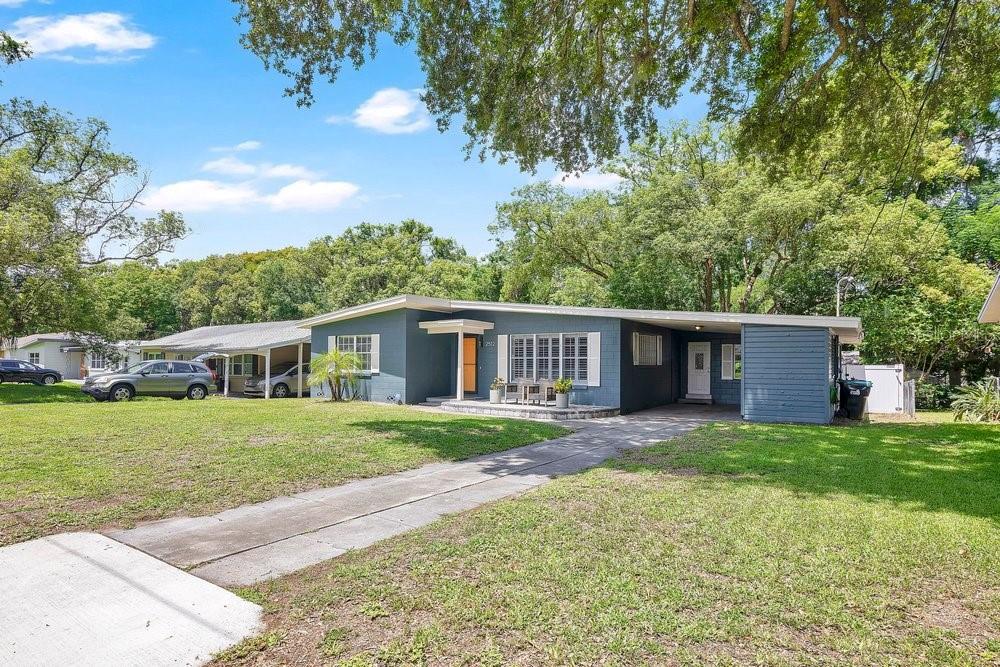 2512 Lk WADE Ct ORLANDO, FL 32806