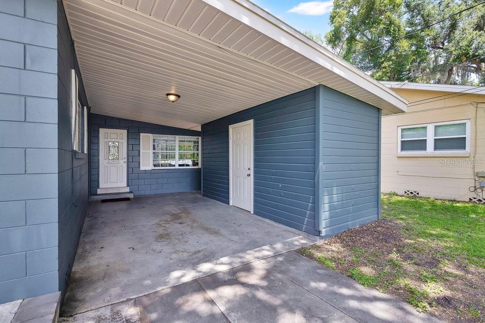2512 Lk WADE Ct ORLANDO, FL 32806