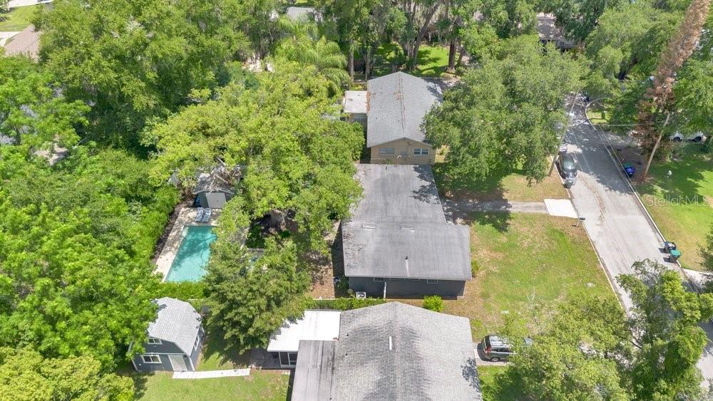 2512 Lk WADE Ct ORLANDO, FL 32806