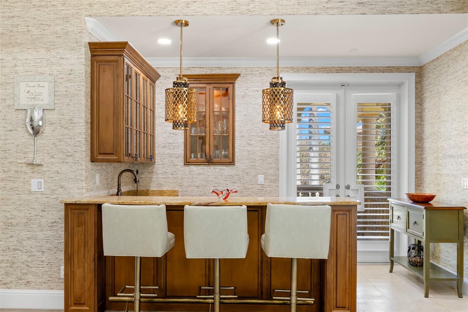 611 1ST Ave TIERRA VERDE, FL 33715