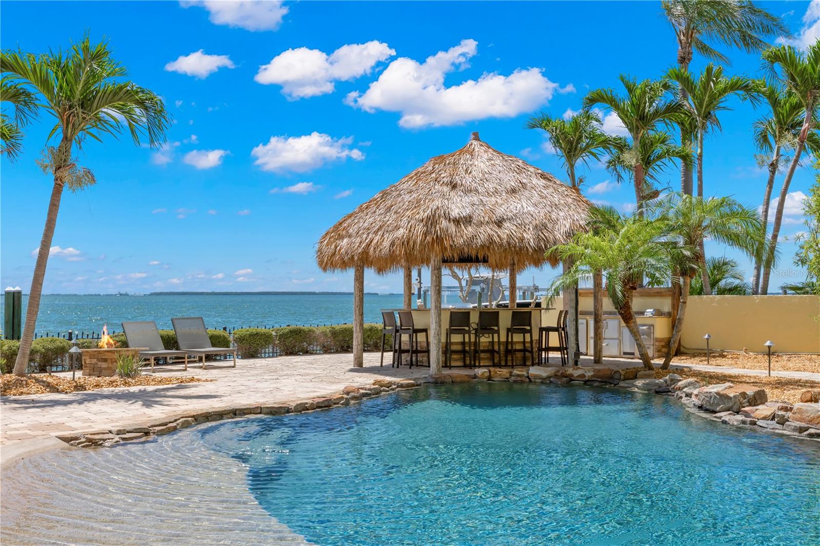 611 1ST Ave TIERRA VERDE, FL 33715