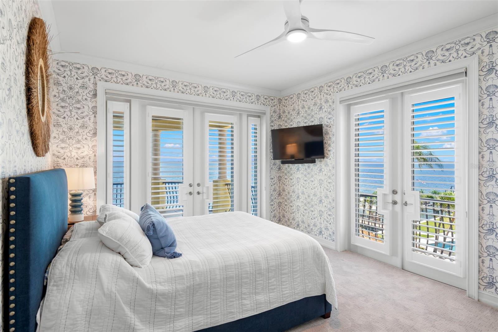 611 1ST Ave TIERRA VERDE, FL 33715