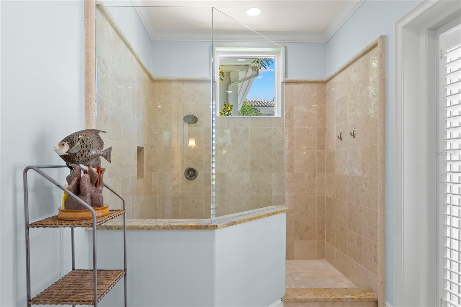 611 1ST Ave TIERRA VERDE, FL 33715