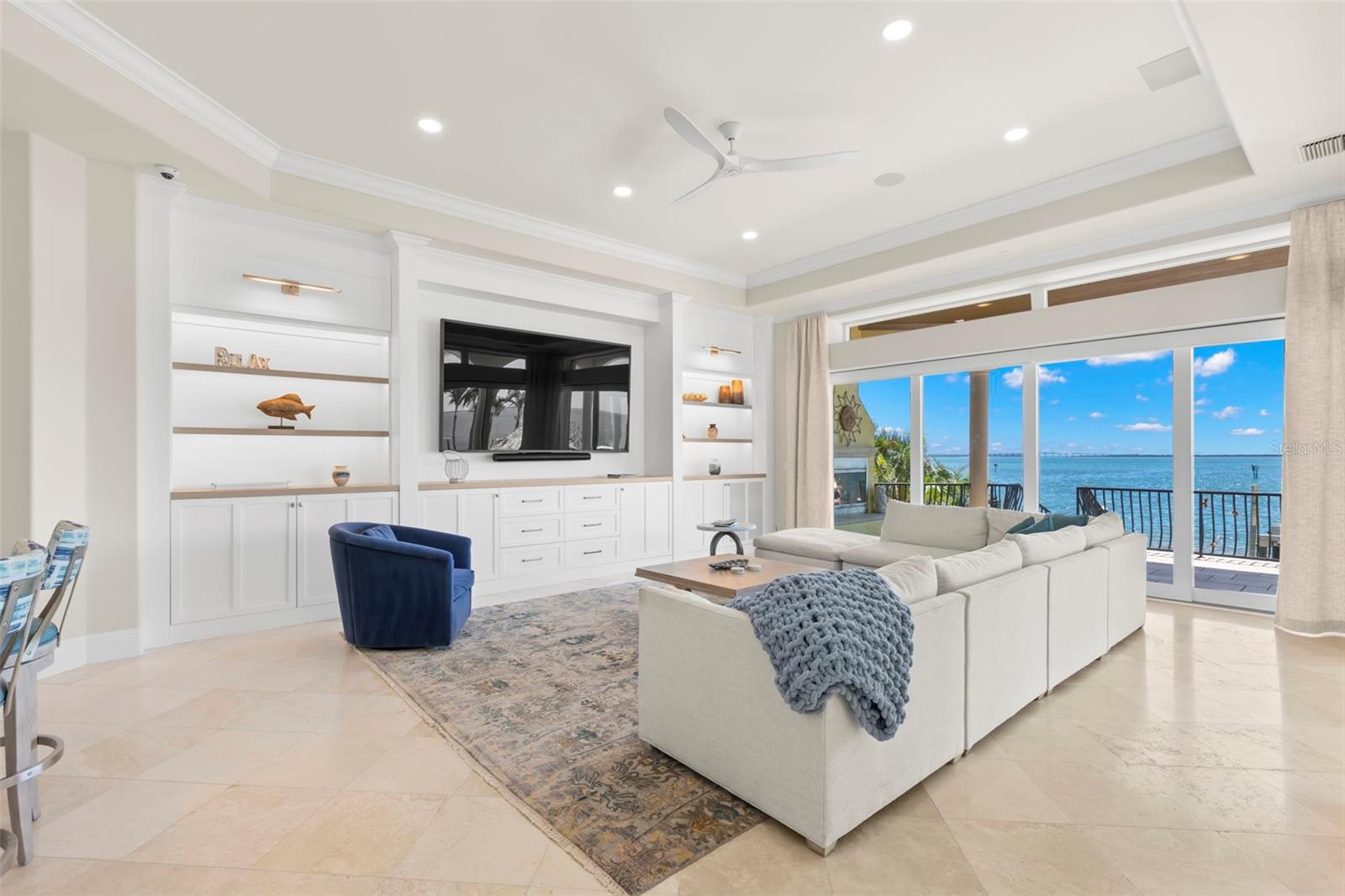 611 1ST Ave TIERRA VERDE, FL 33715