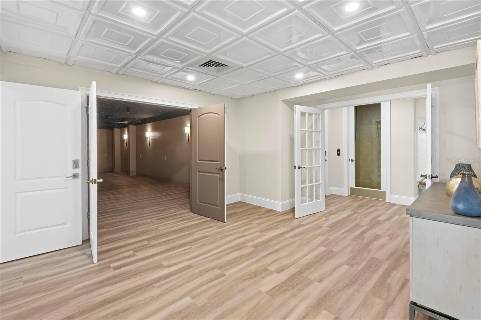 611 1ST Ave TIERRA VERDE, FL 33715