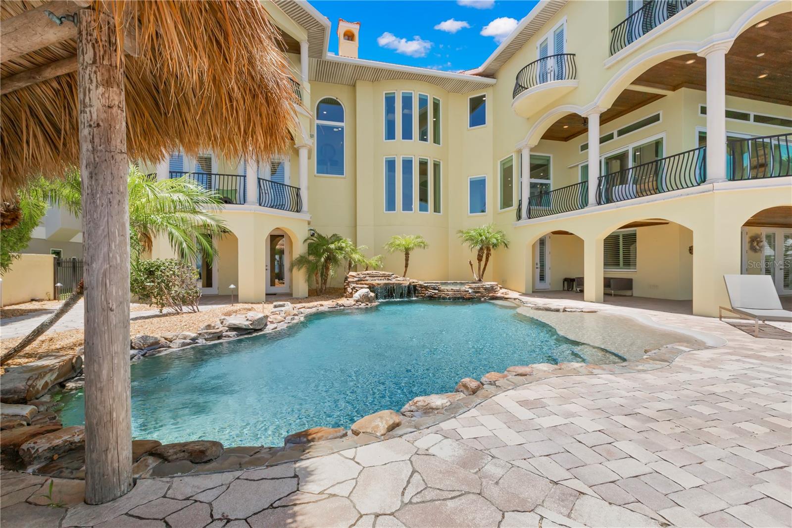 611 1ST Ave TIERRA VERDE, FL 33715