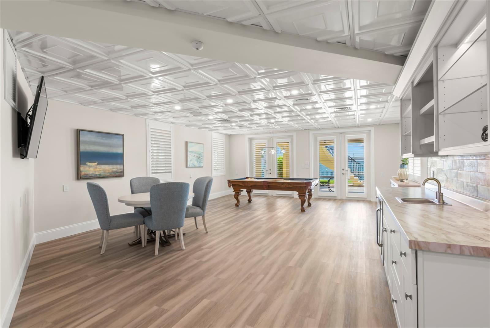 611 1ST Ave TIERRA VERDE, FL 33715