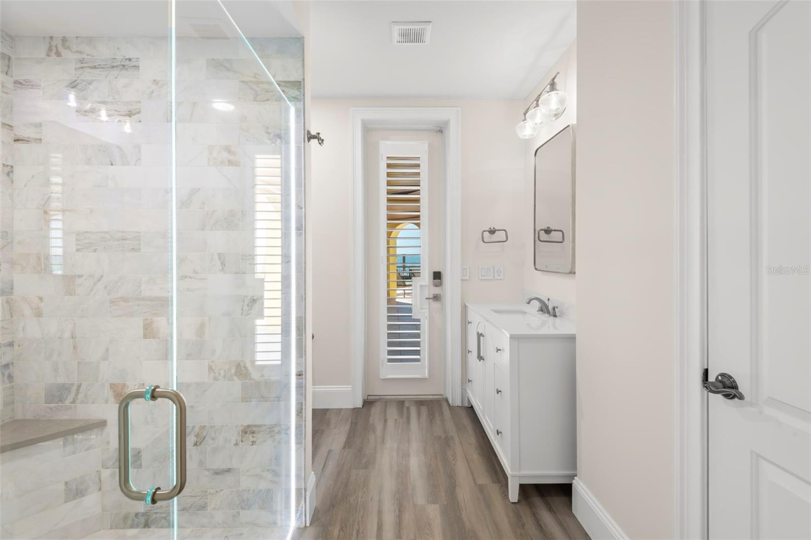 611 1ST Ave TIERRA VERDE, FL 33715