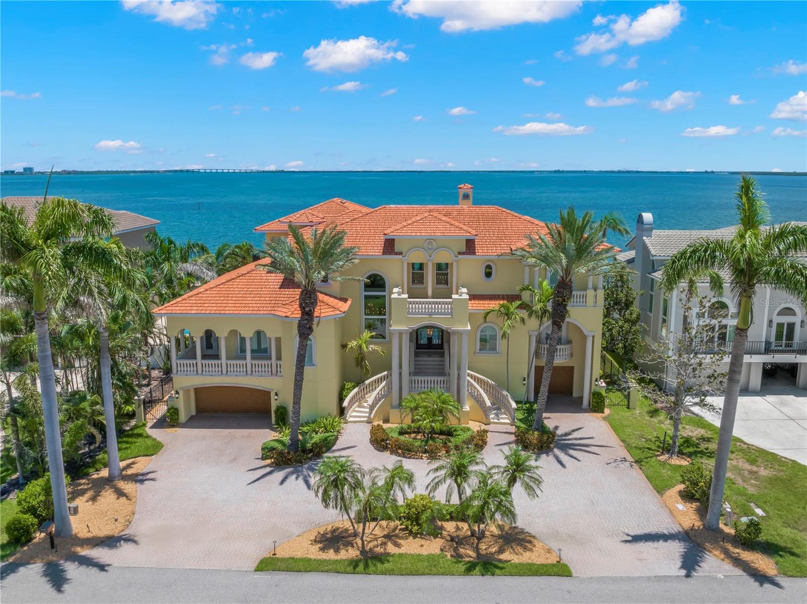 611 1ST Ave TIERRA VERDE, FL 33715