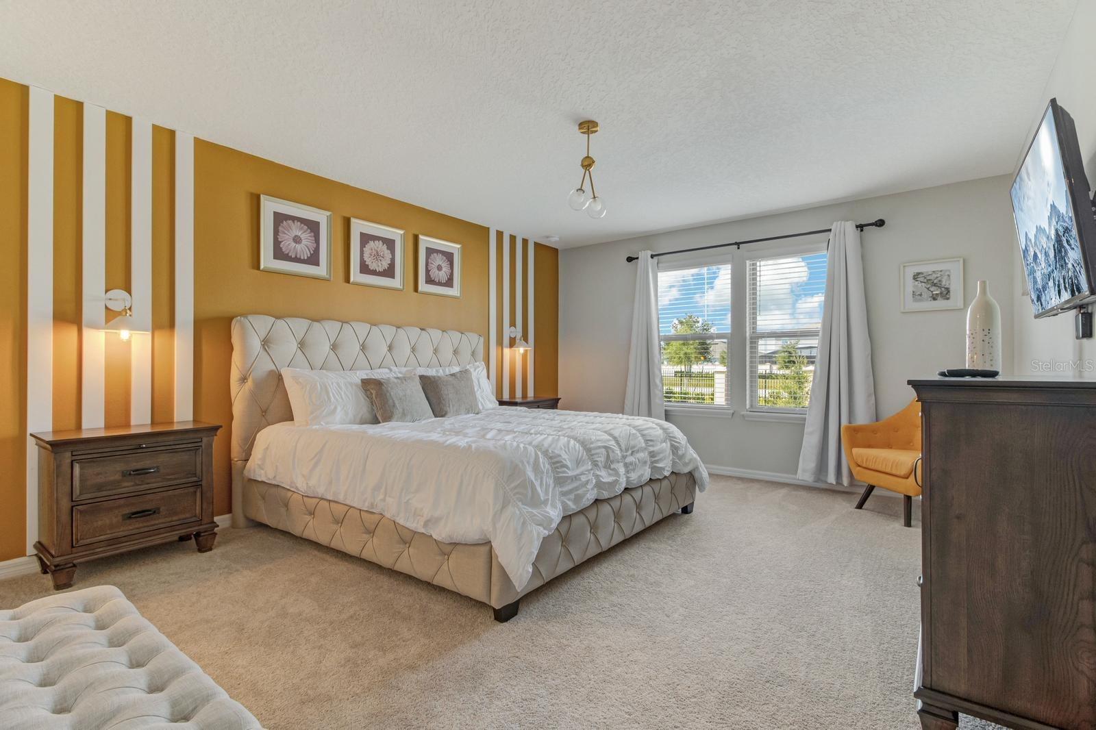 2436 DUBAI St KISSIMMEE, FL 34747