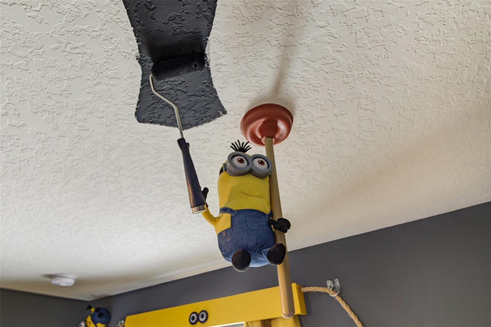 2436 DUBAI St KISSIMMEE, FL 34747