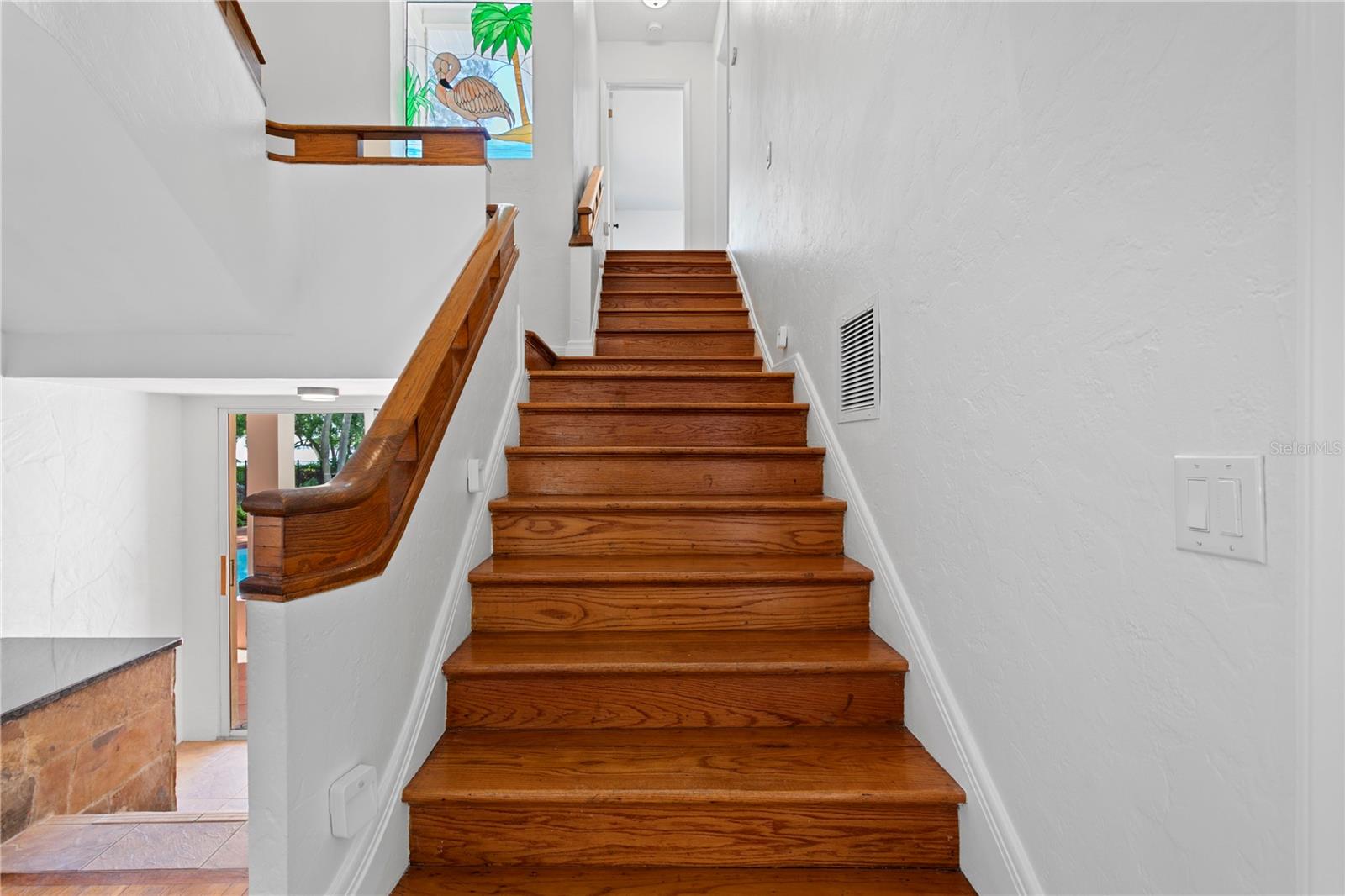 234 DRIFTWOOD Rd ST PETERSBURG, FL 33705