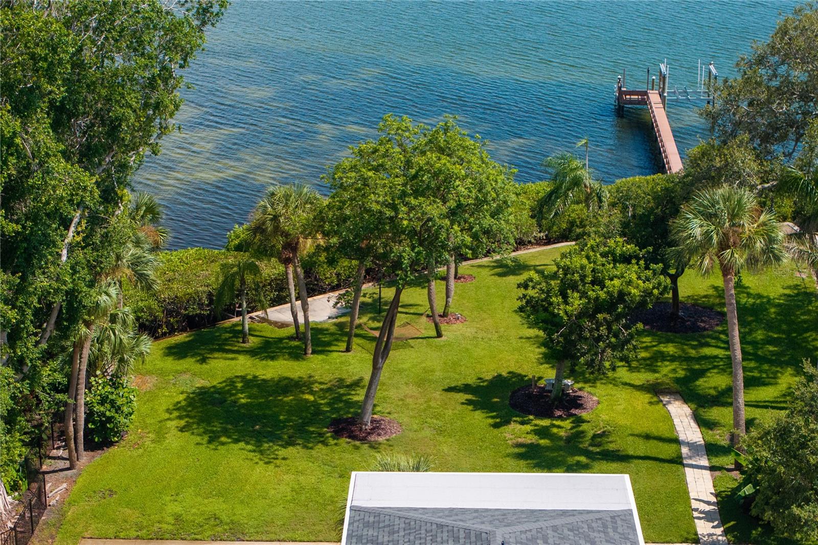 234 DRIFTWOOD Rd ST PETERSBURG, FL 33705