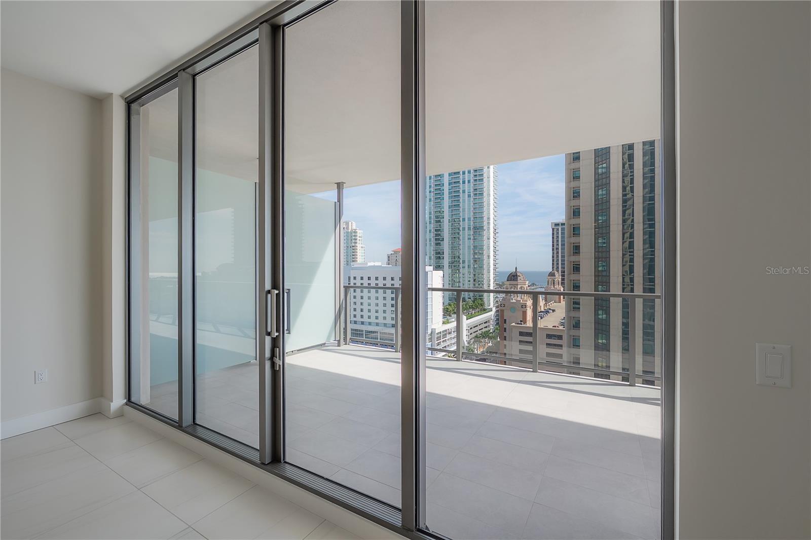 275 1ST Ave #1504 ST PETERSBURG, FL 33701