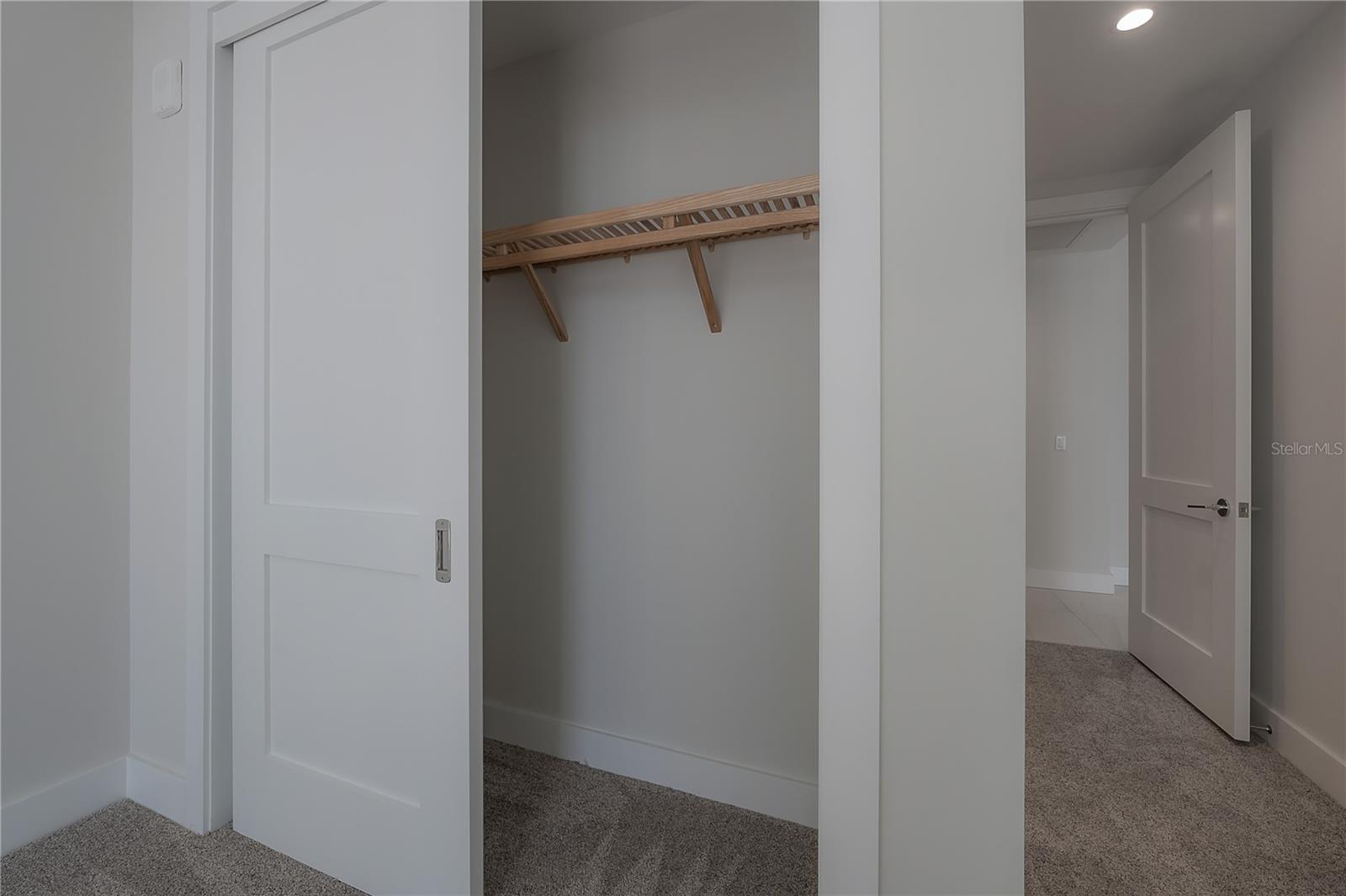 275 1ST Ave #1504 ST PETERSBURG, FL 33701