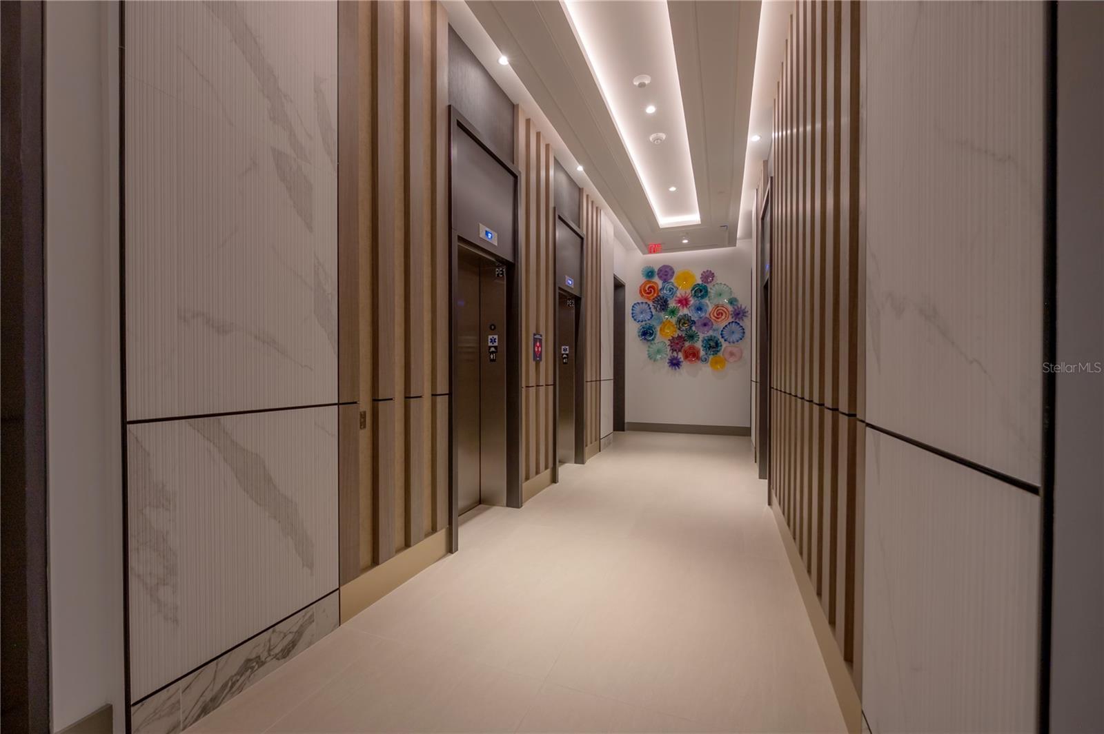 275 1ST Ave #1504 ST PETERSBURG, FL 33701