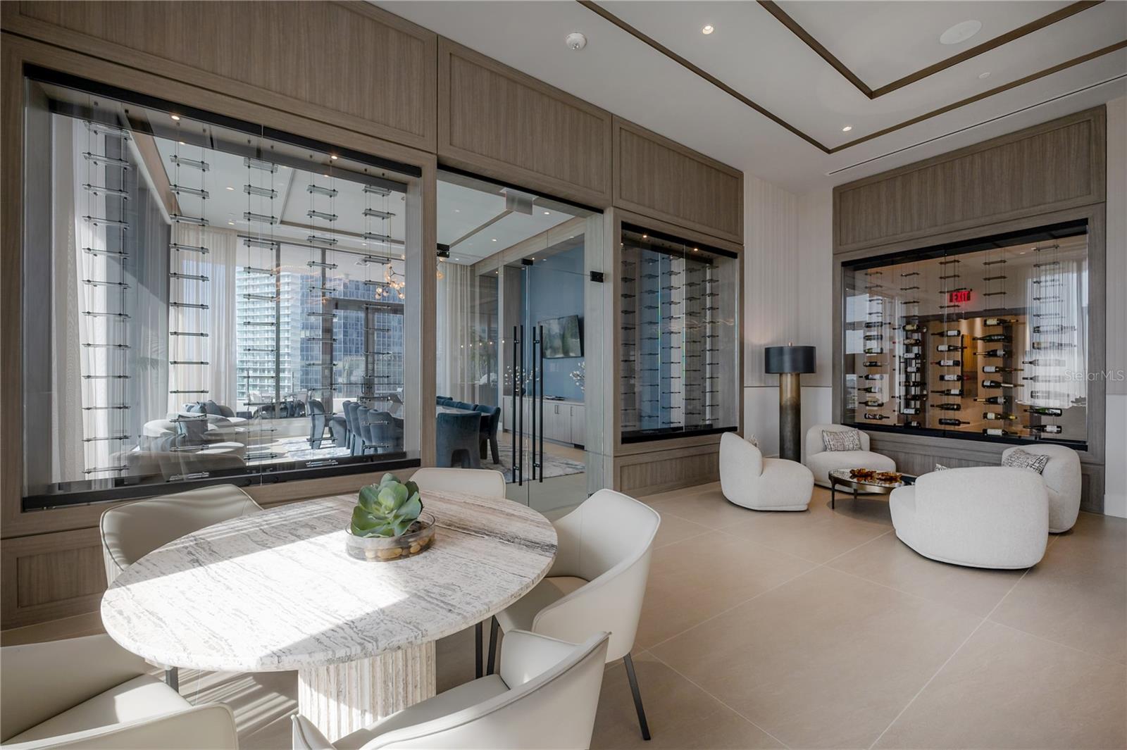 275 1ST Ave #1504 ST PETERSBURG, FL 33701