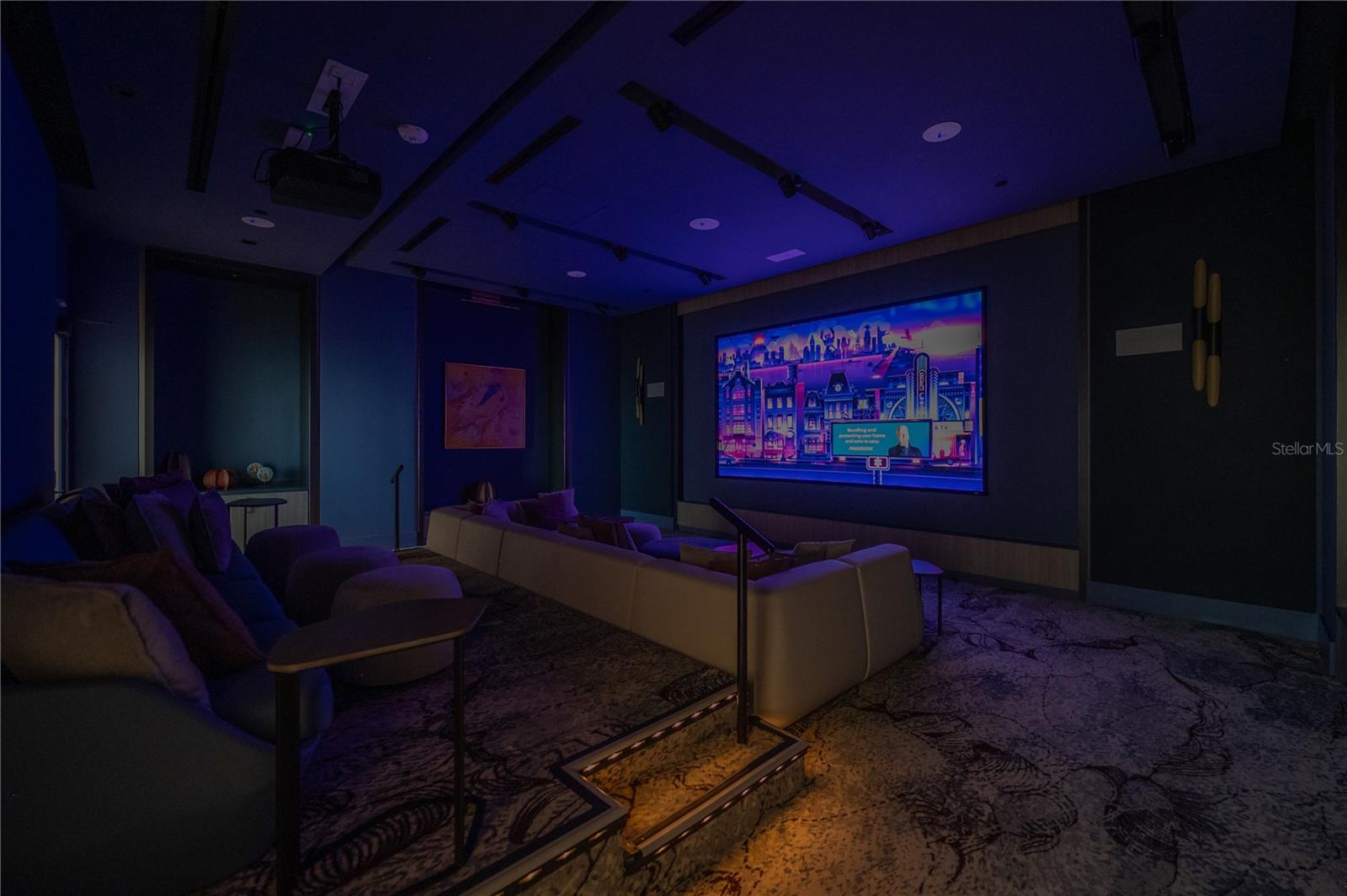 275 1ST Ave #1504 ST PETERSBURG, FL 33701