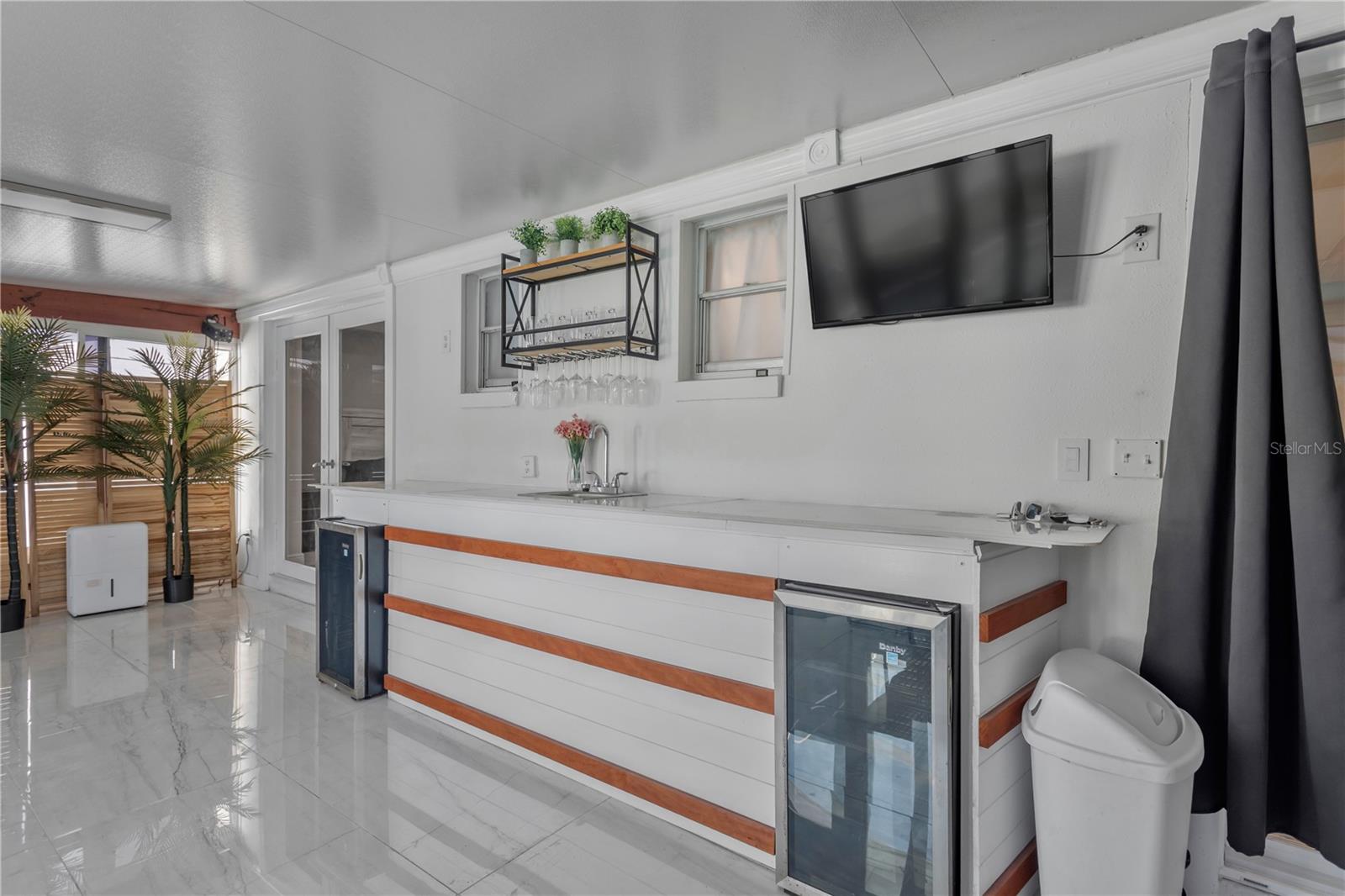 6305 S SELBOURNE Ave TAMPA, FL 33611