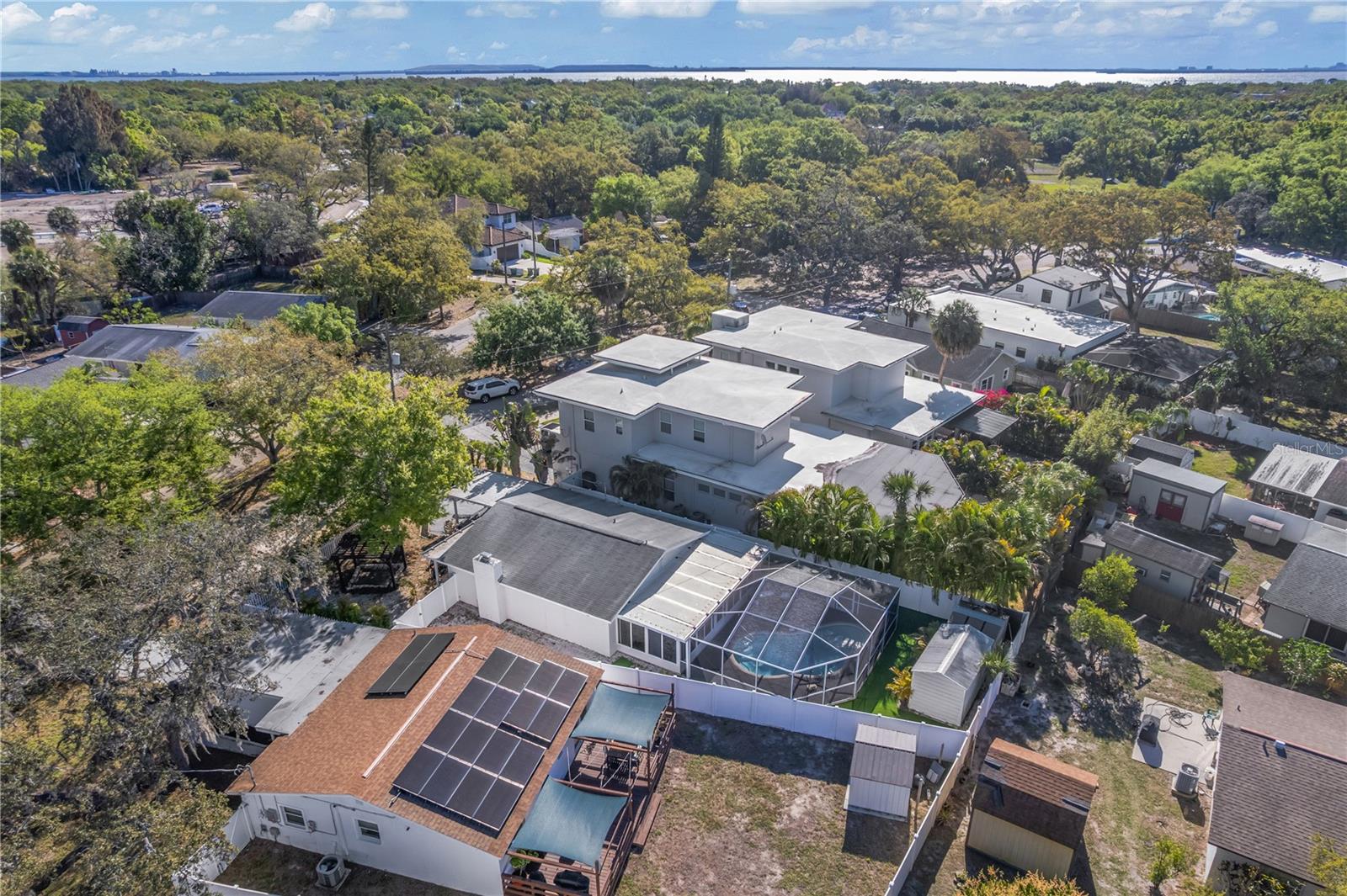 6305 S SELBOURNE Ave TAMPA, FL 33611