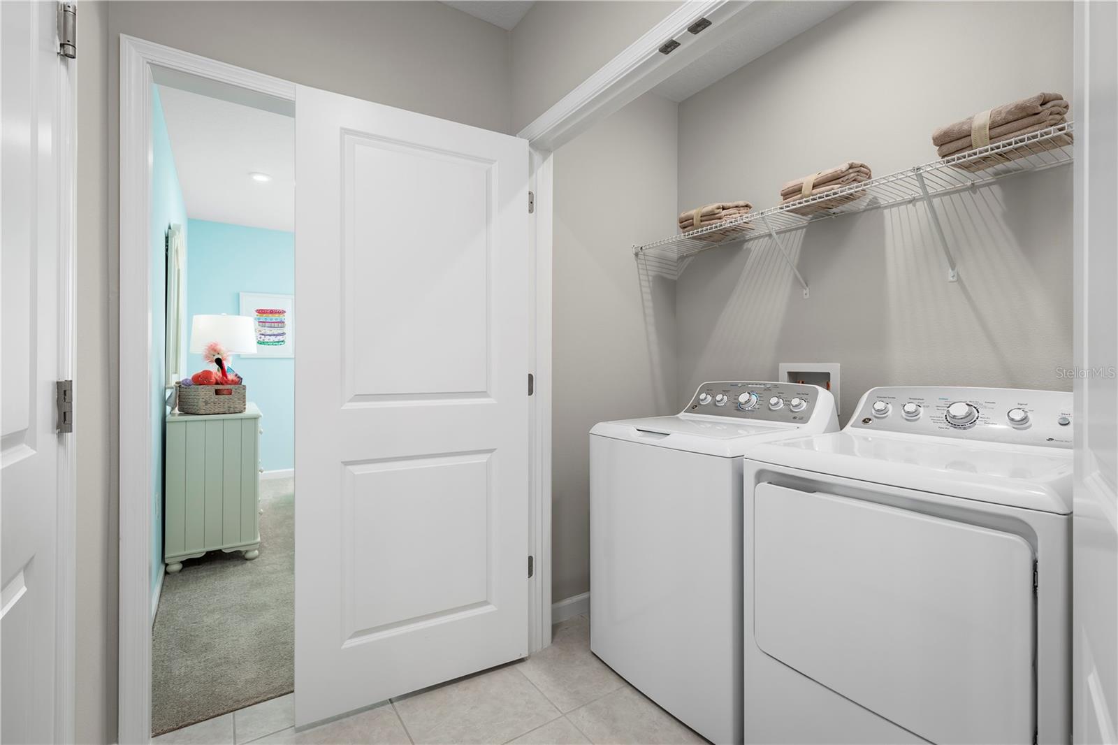 1729 W PALMS Dr PORT CHARLOTTE, FL 33953