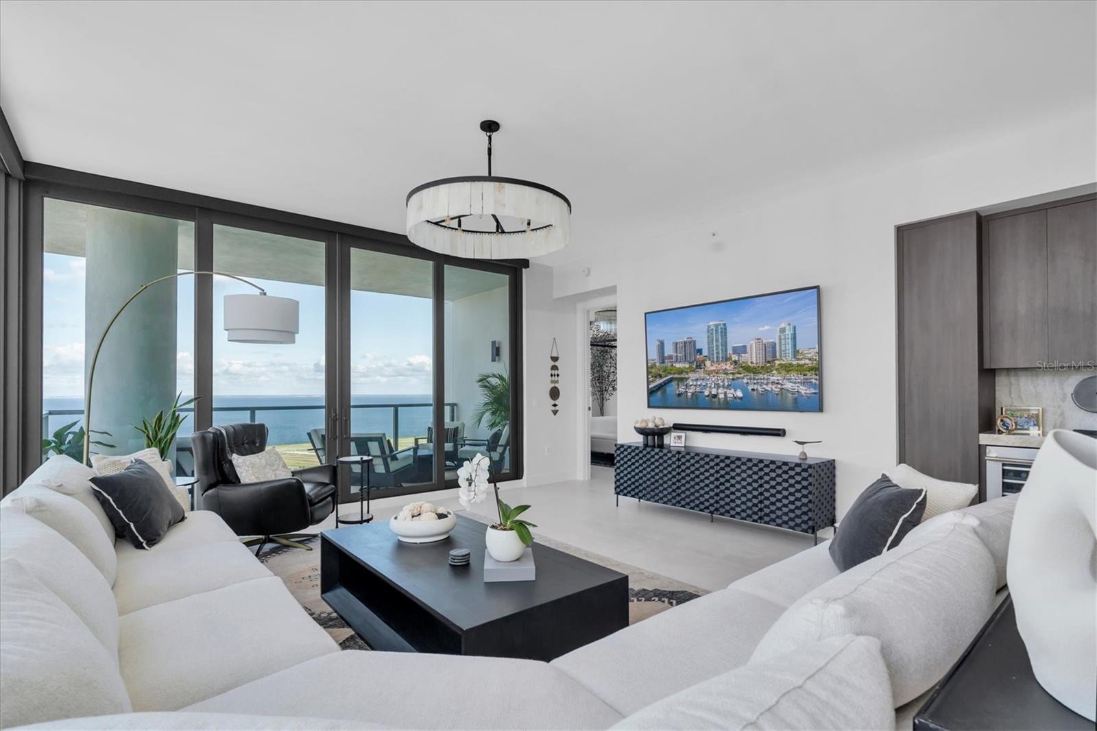 301 1ST St #3003 ST PETERSBURG, FL 33701