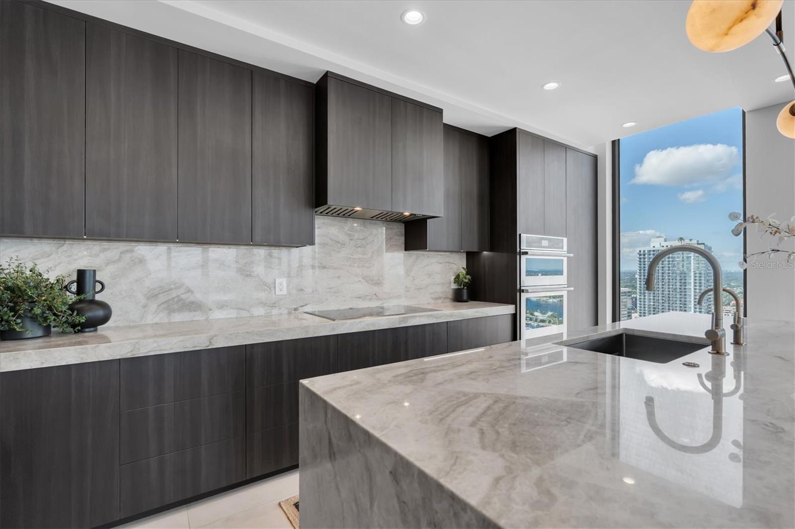 301 1ST St #3003 ST PETERSBURG, FL 33701