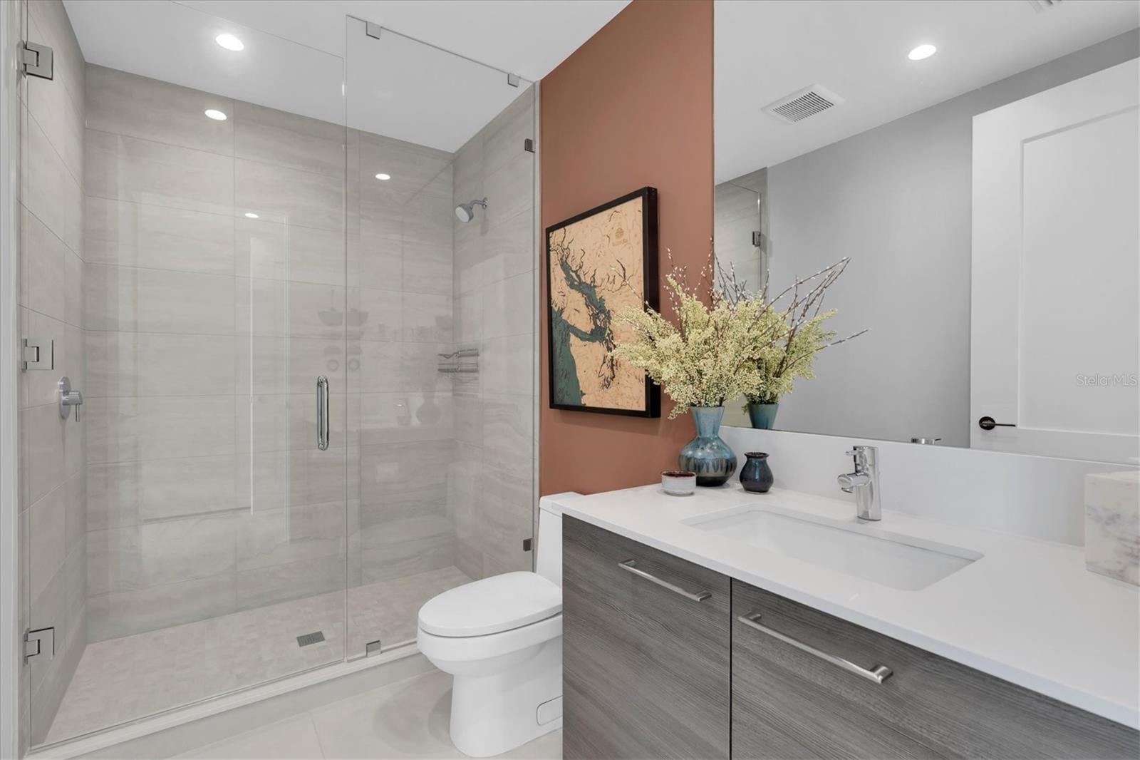 301 1ST St #3003 ST PETERSBURG, FL 33701