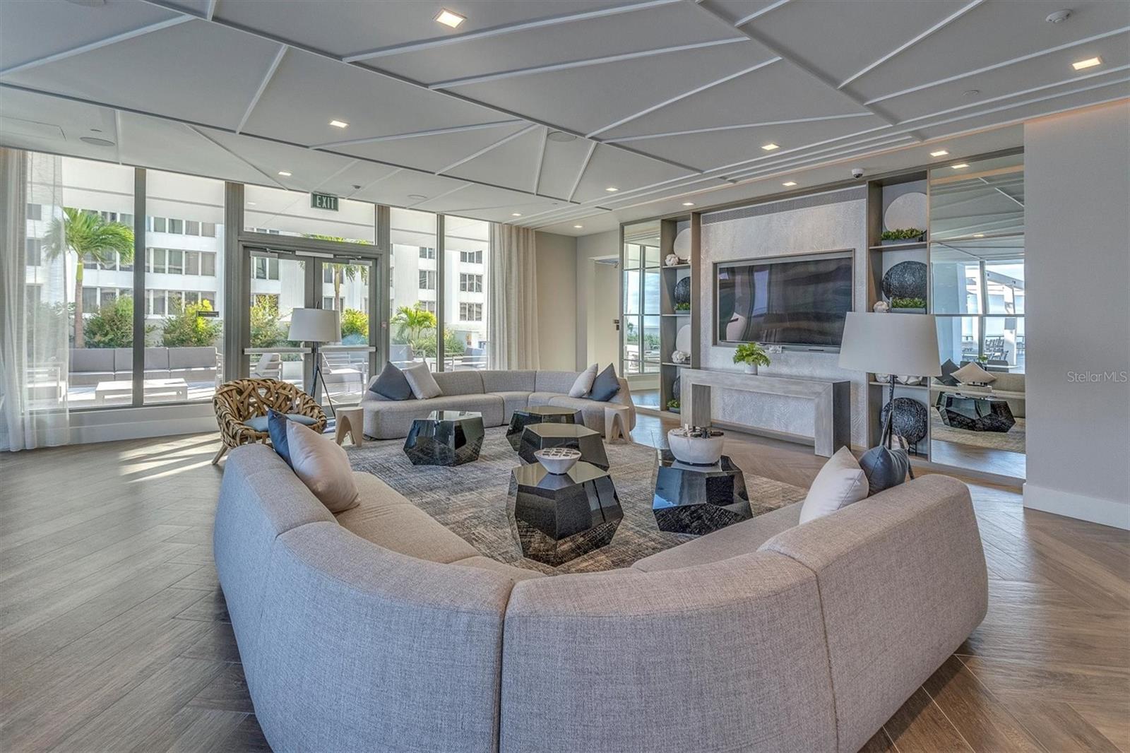 301 1ST St #3003 ST PETERSBURG, FL 33701