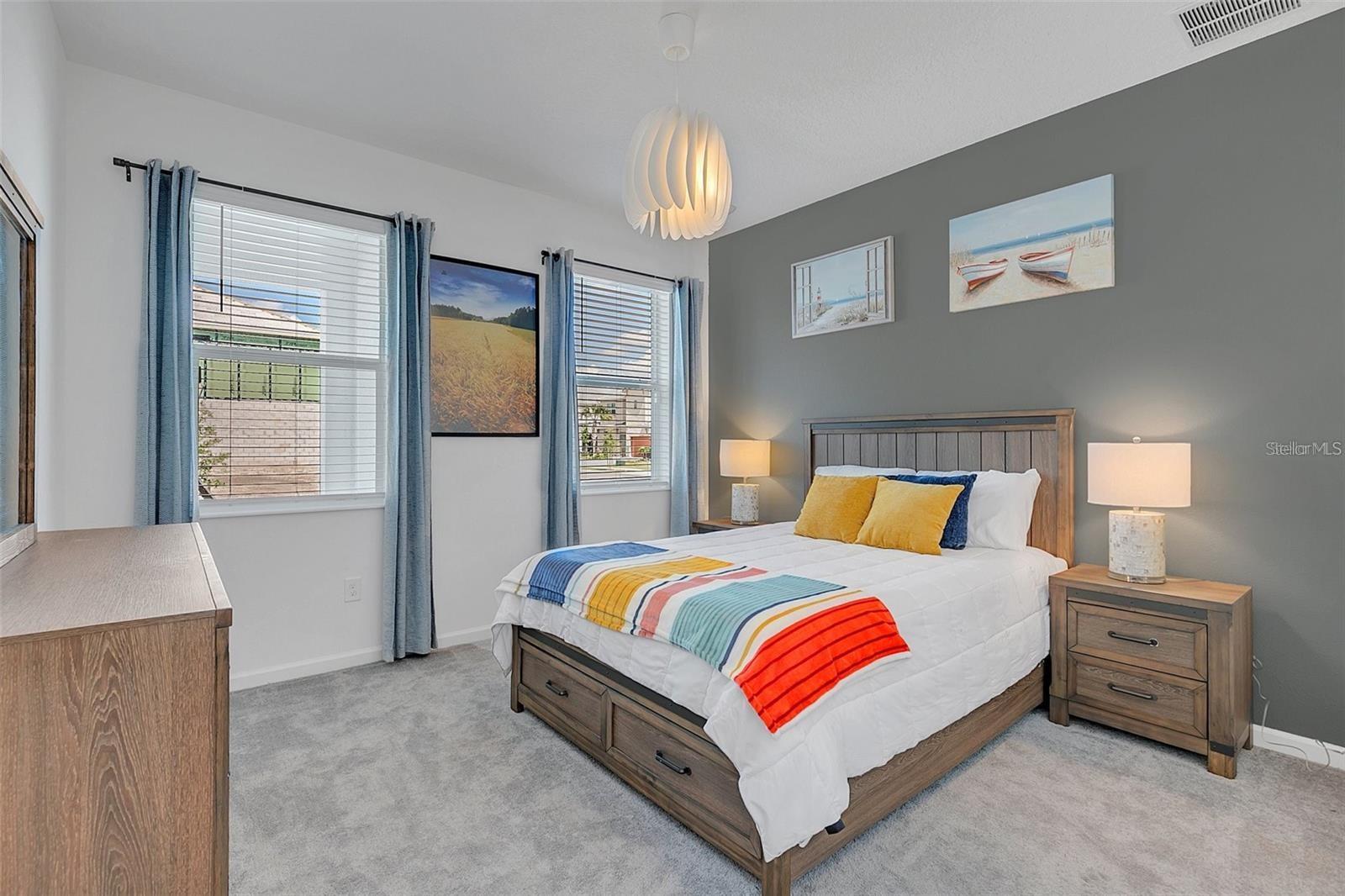 2547 SHANTI Dr KISSIMMEE, FL 34746