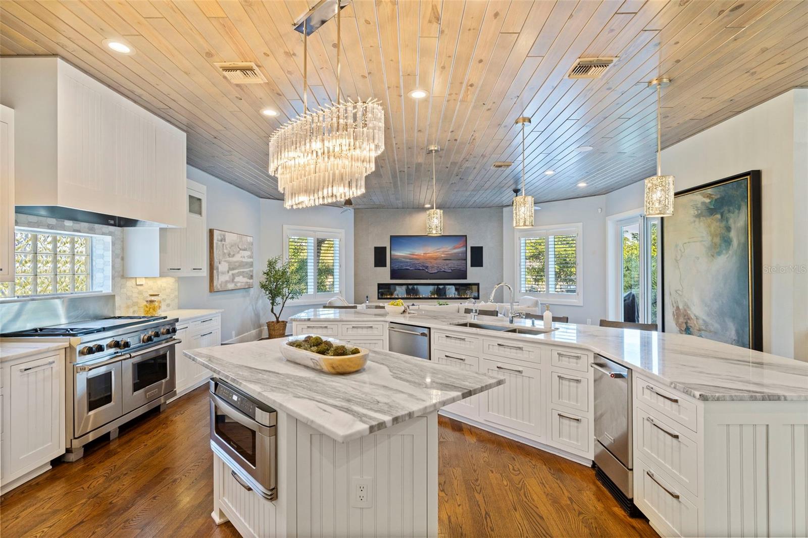 6152 52ND St ST PETERSBURG, FL 33715