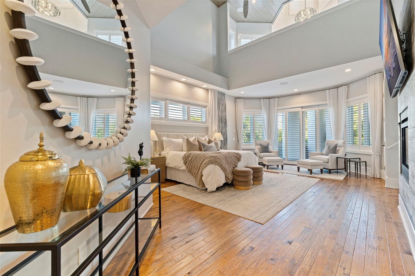 6152 52ND St ST PETERSBURG, FL 33715