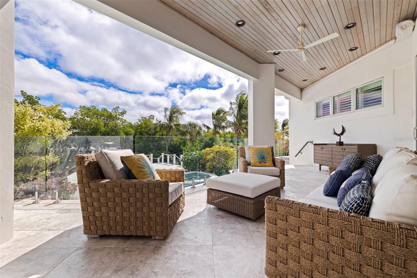 6152 52ND St ST PETERSBURG, FL 33715