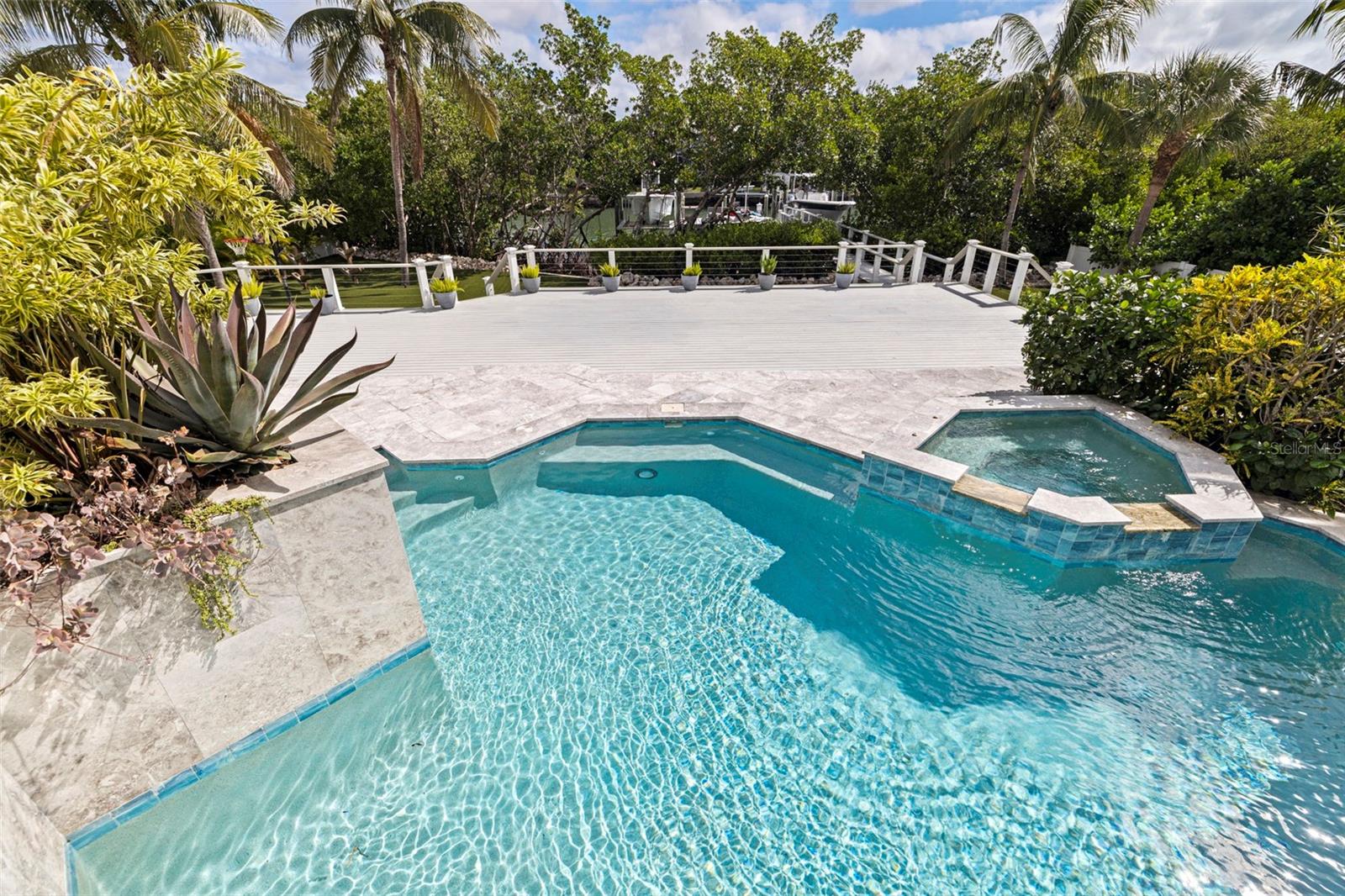 6152 52ND St ST PETERSBURG, FL 33715