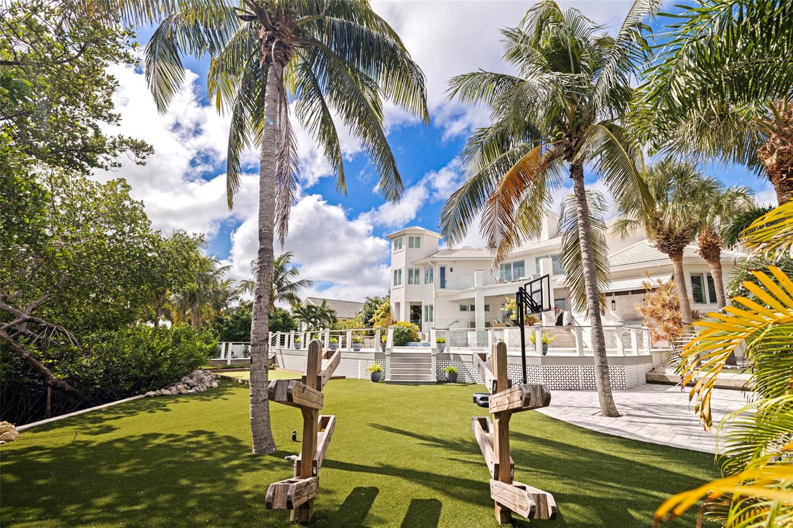 6152 52ND St ST PETERSBURG, FL 33715