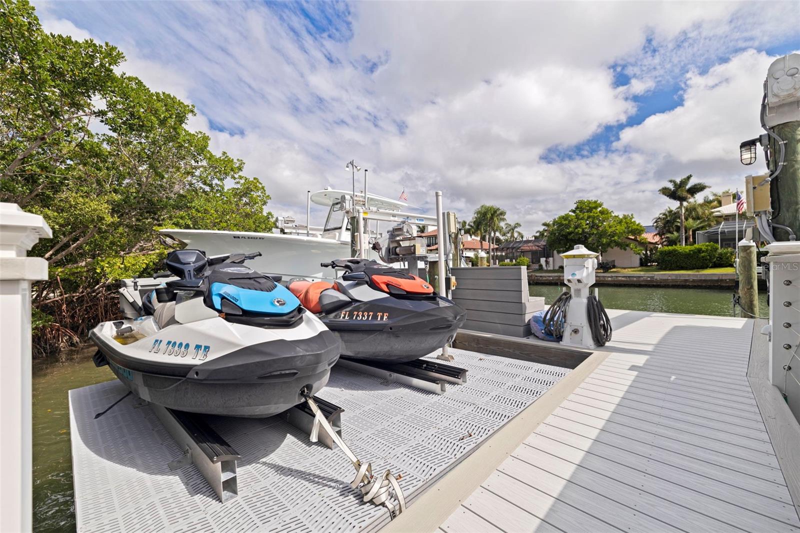 6152 52ND St ST PETERSBURG, FL 33715