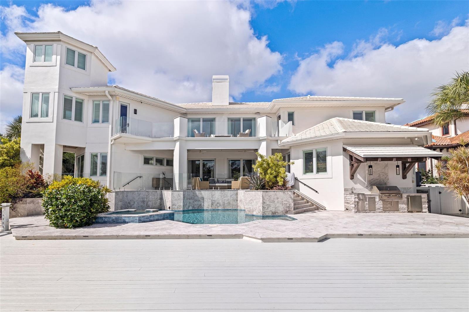 6152 52ND St ST PETERSBURG, FL 33715