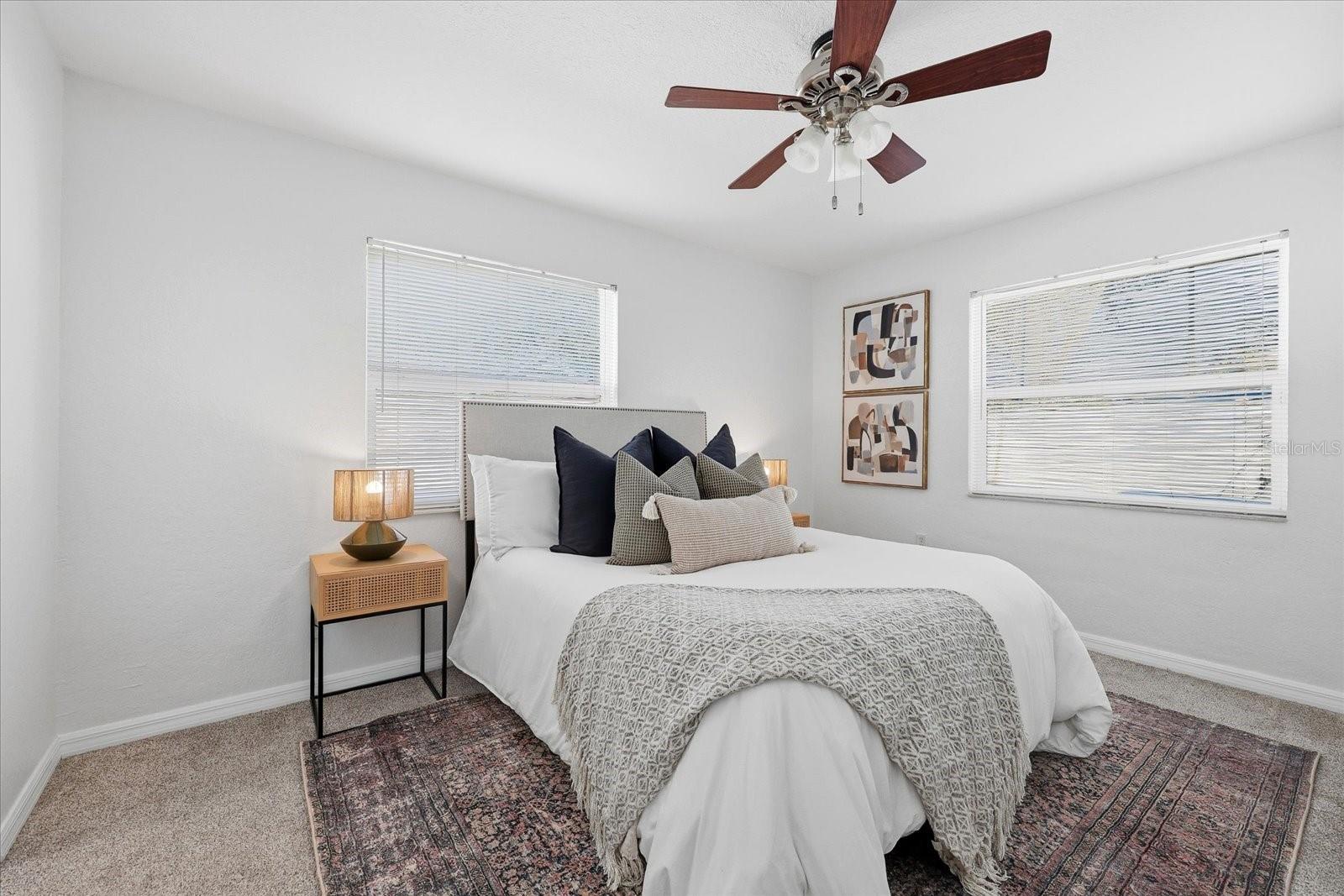 2461 61ST Ln ST PETERSBURG, FL 33710